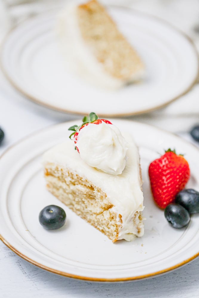 20 Spectacular Vegan Mother's Day Brunch Ideas Ultimate Vegan Vanilla Cake (Simple & Elegant)