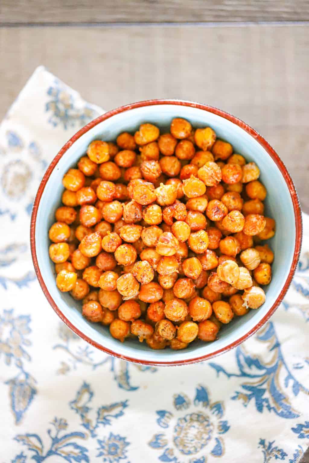 crispy-roasted-chickpeas-a-perfect-snack-recipe-daily-vegan-meal