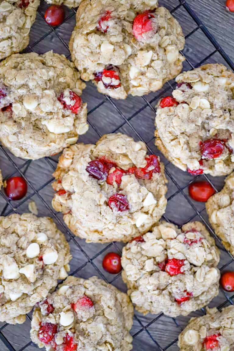 Vegan Cranberry Oatmeal Cookies