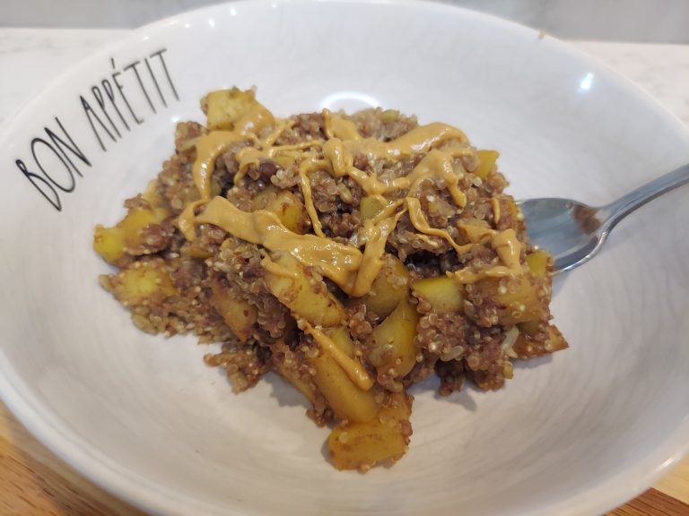 Baked Apple Cinnamon Quinoa